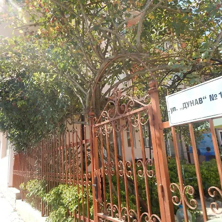 Dunav Apt.1 Διαμέρισμα Ράβντα